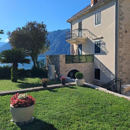 Apartments Marijaz Kotor Exterior photo